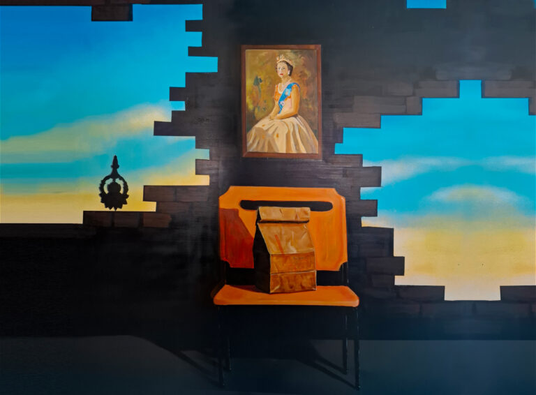 Fit-for-a-queen-Samali-cheese Art HOME25